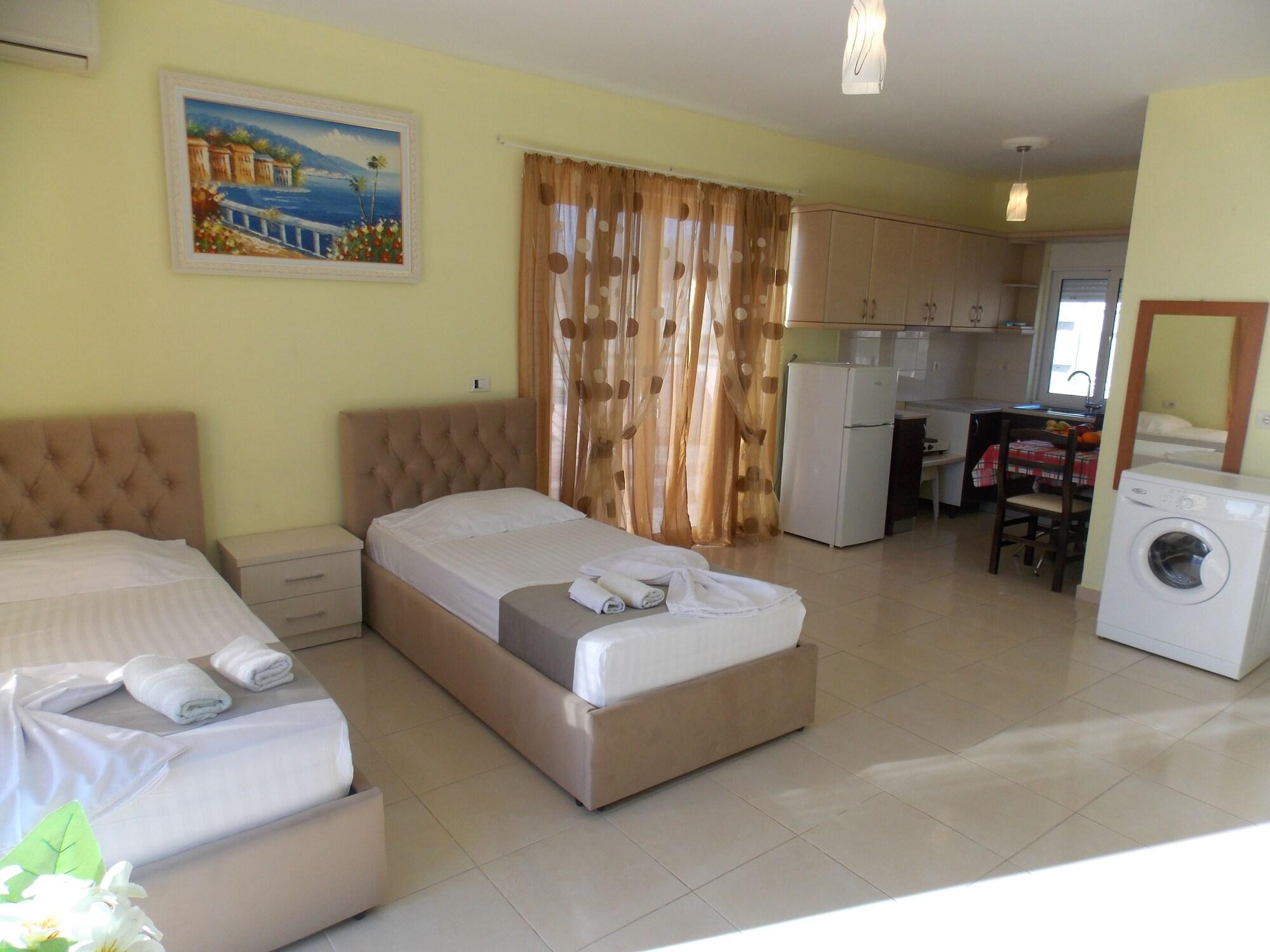 Afrimi Relax Apartments Sarande Ngoại thất bức ảnh