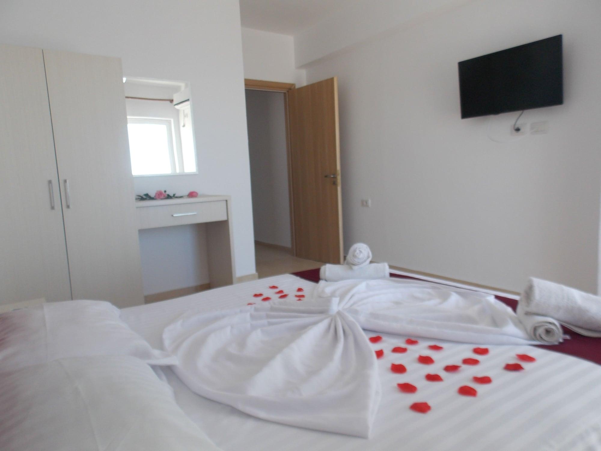 Afrimi Relax Apartments Sarande Ngoại thất bức ảnh