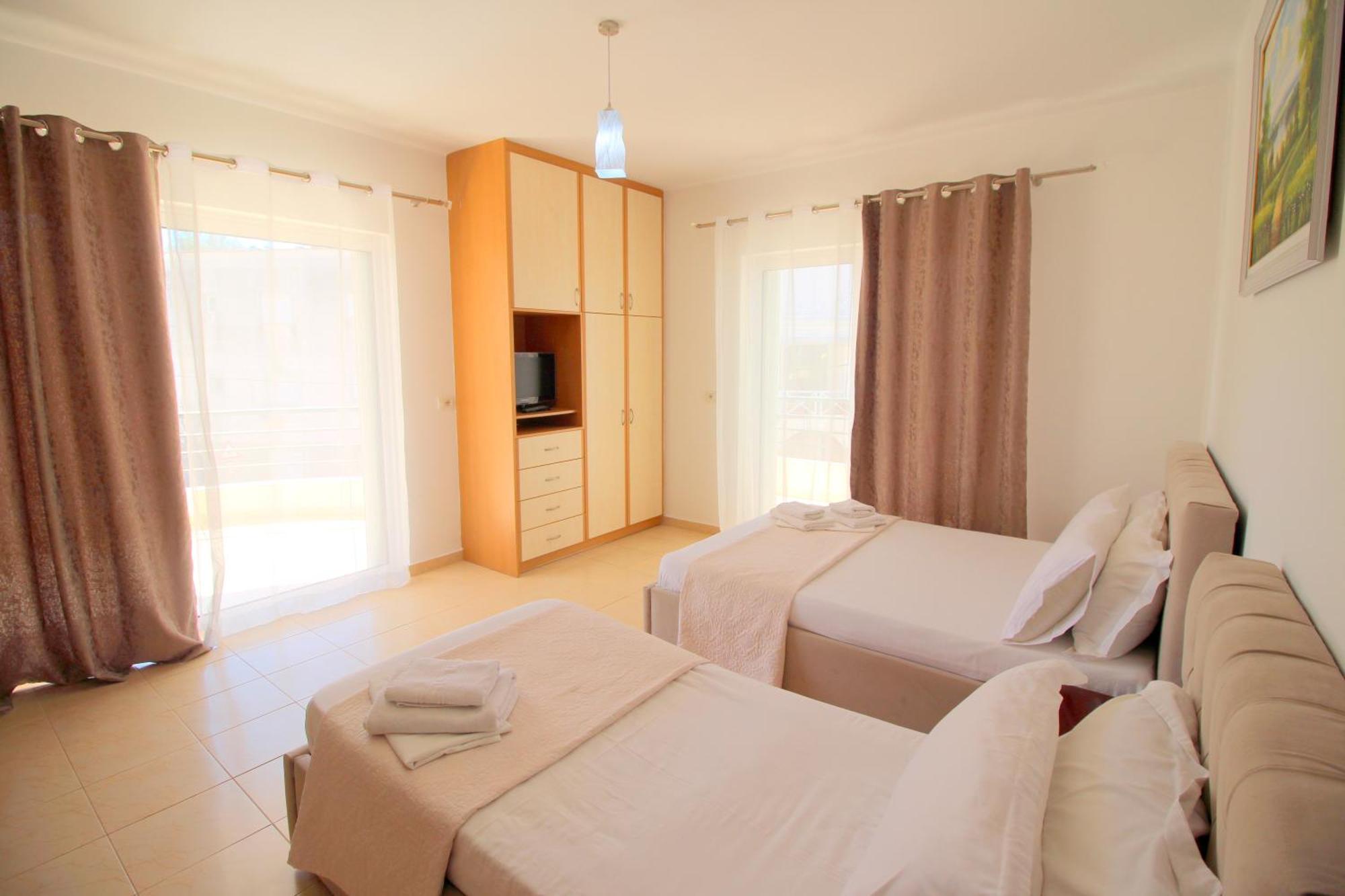 Afrimi Relax Apartments Sarande Ngoại thất bức ảnh