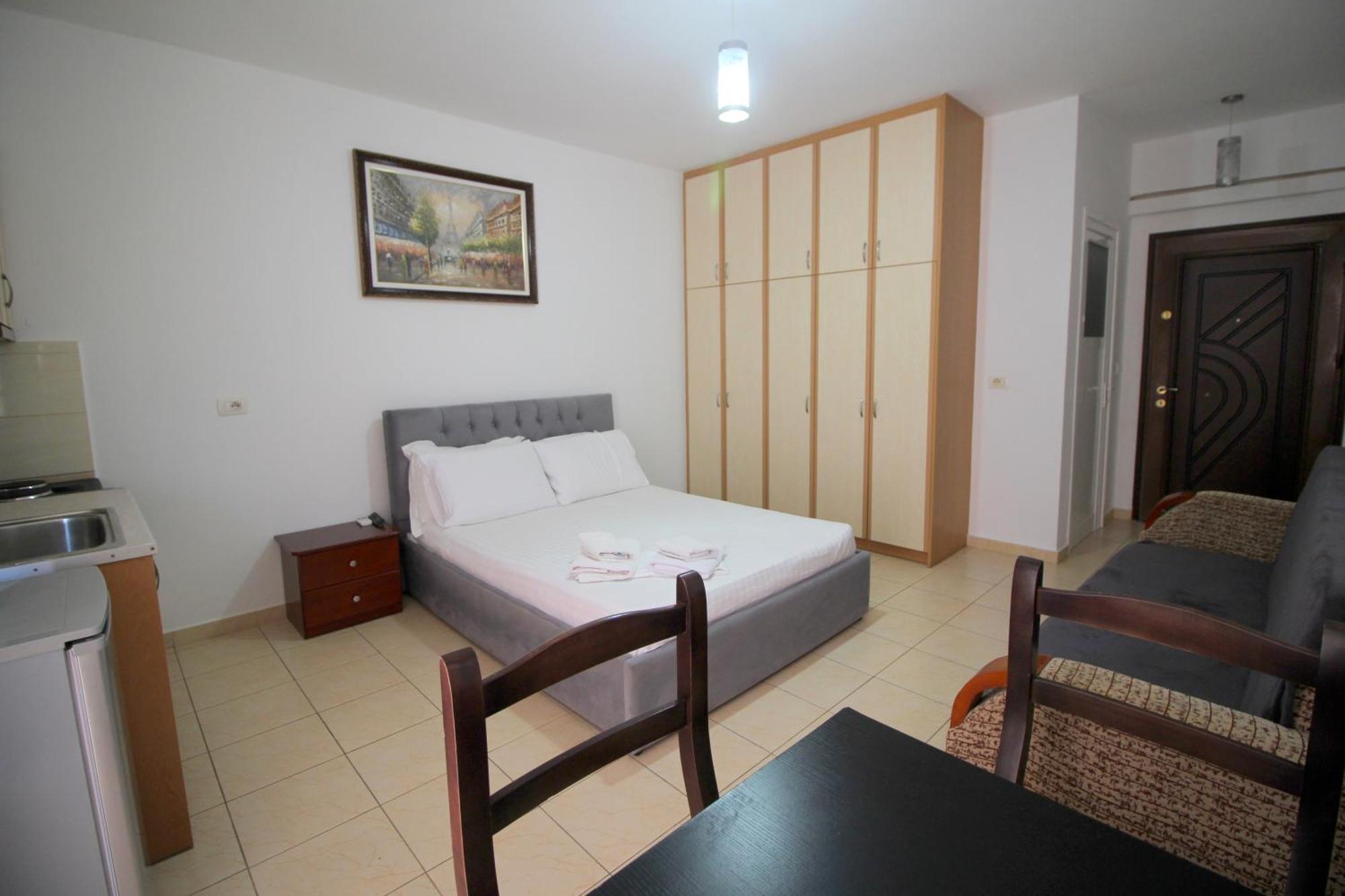 Afrimi Relax Apartments Sarande Ngoại thất bức ảnh