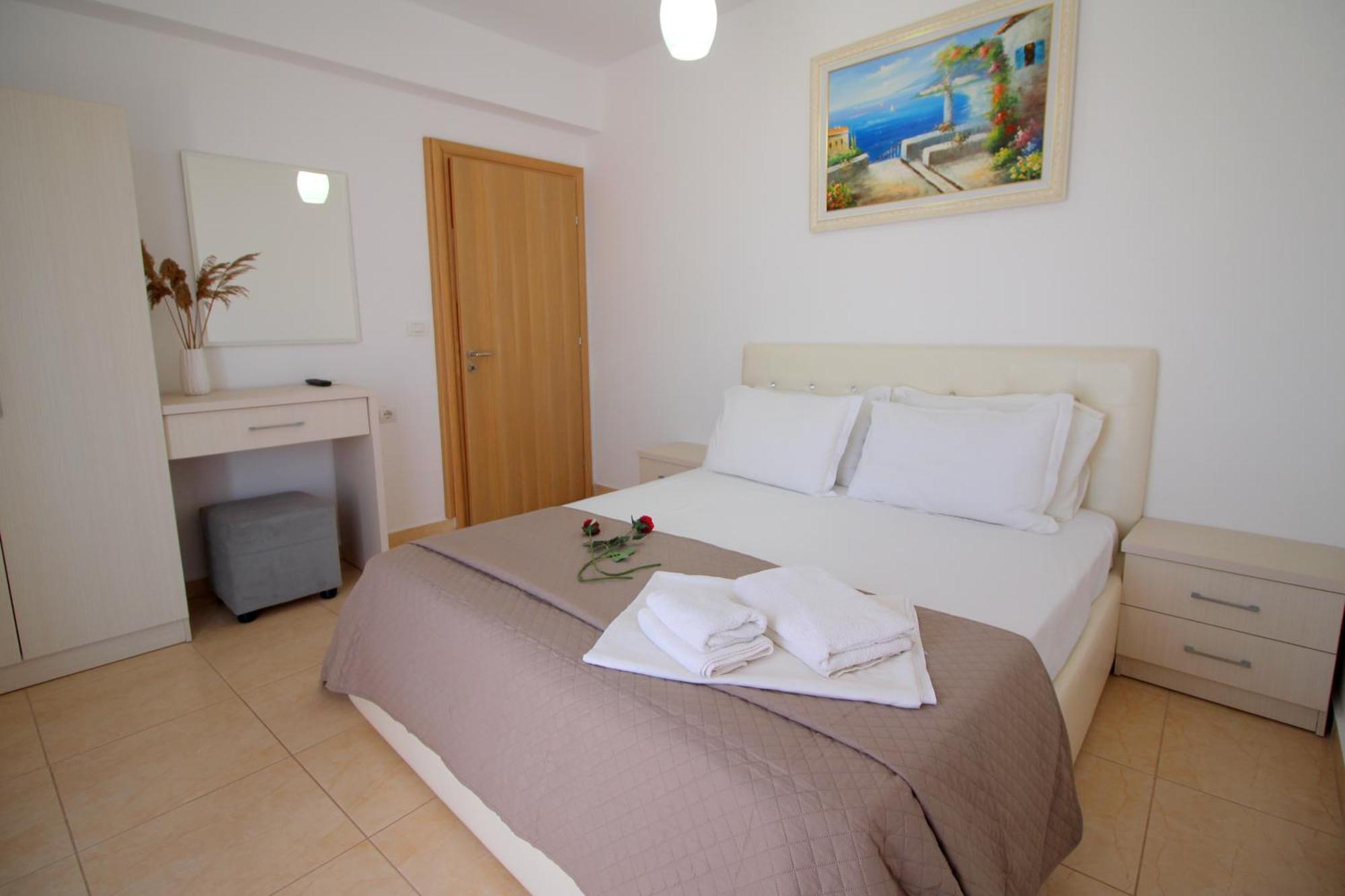 Afrimi Relax Apartments Sarande Ngoại thất bức ảnh